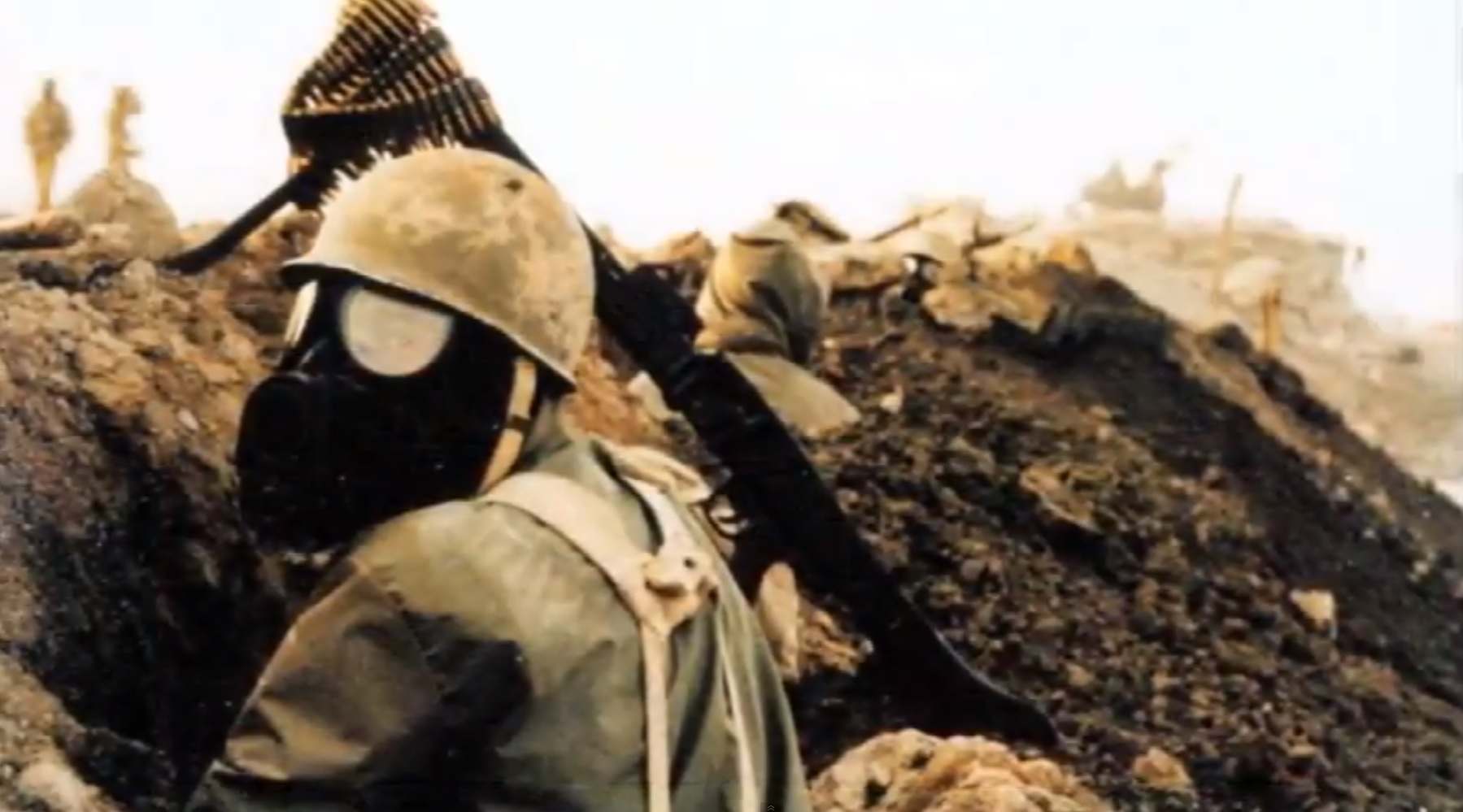 חייל איראני במלחמת איראן-עיראק (תמונה: יוטיוב)