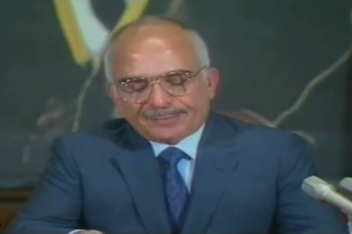 המלך חוסין מודיע על ניתוק הזיקה מהגדה, יולי 1988 (צילום מסך: יוטיוב)