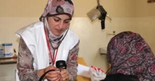למה נשים לבנוניות מעדיפות ללדת במחנות הפליטים הפלסטיניים?