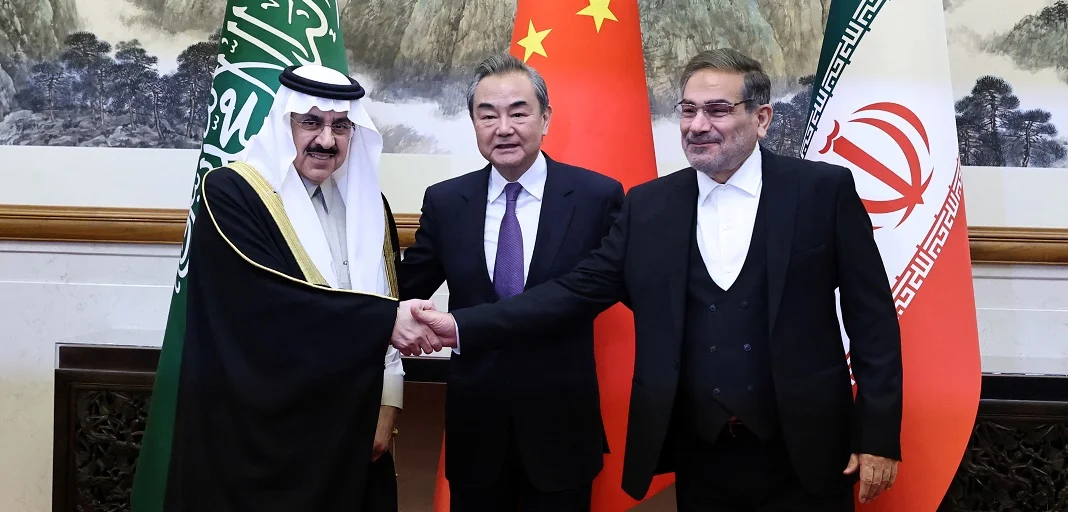 פגישה בין נציגי איראן, סעודיה וסין. צילום: רויטרס